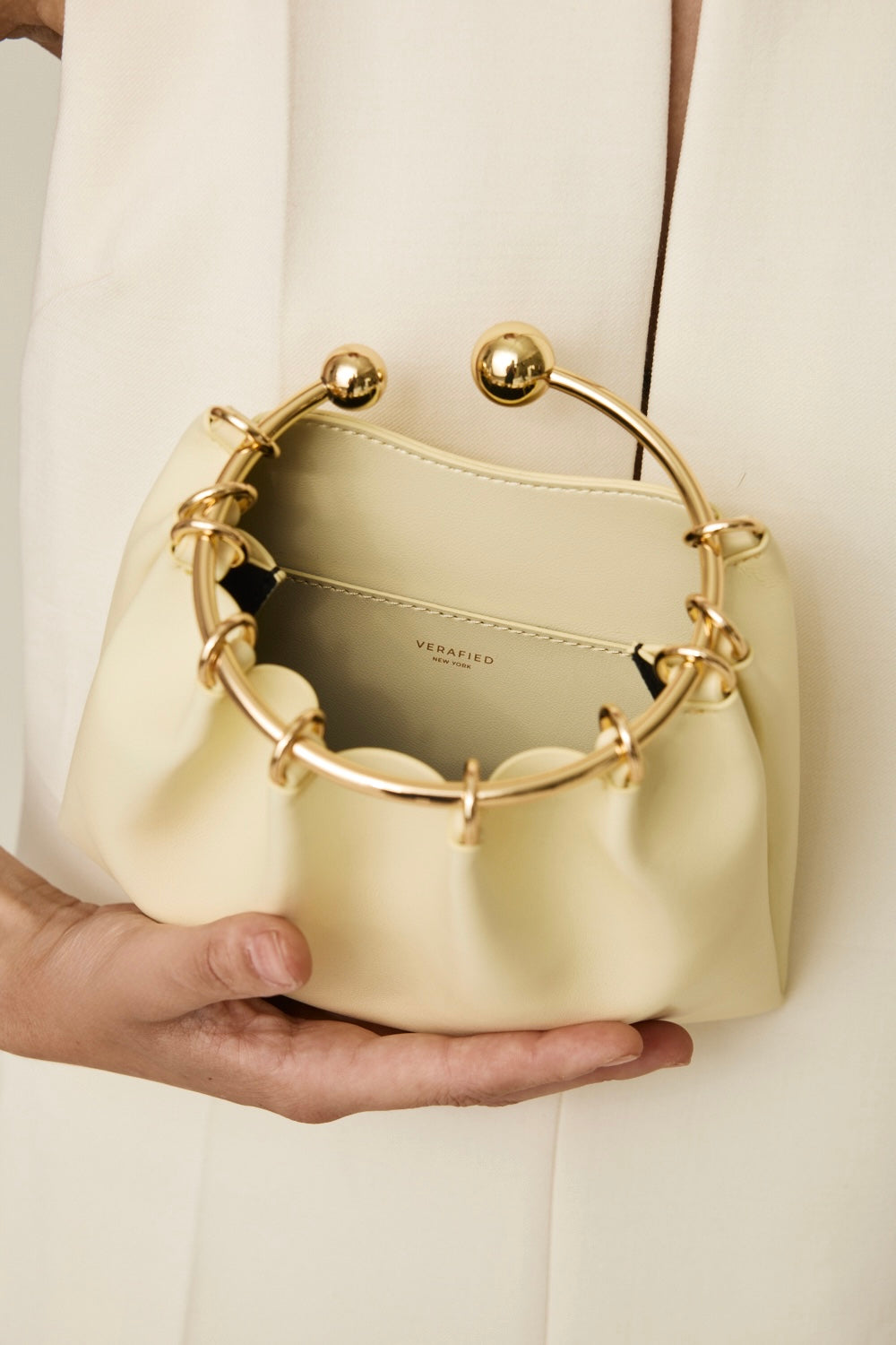 Butter Ring Handle Bag