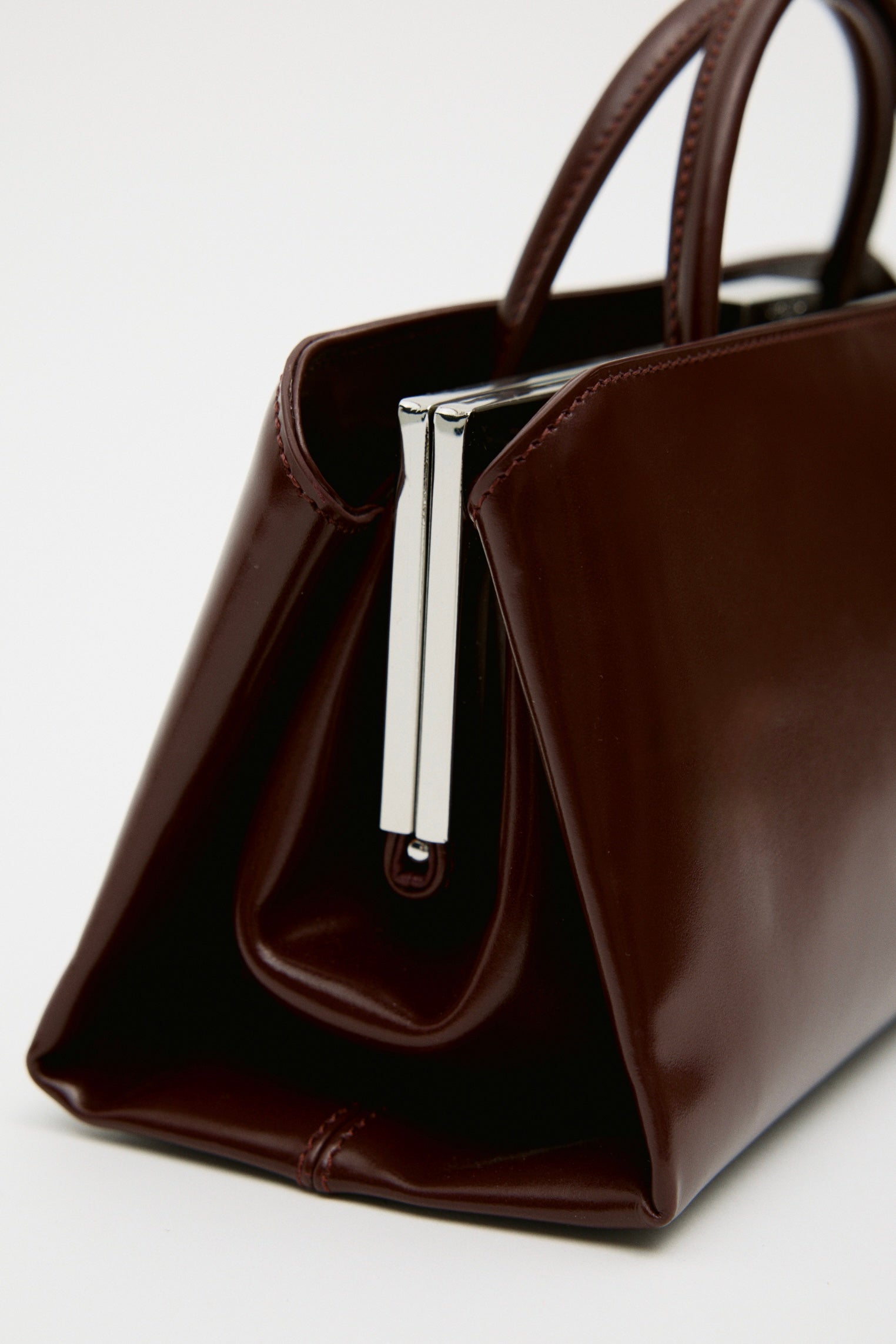 Burgundy Éclair Bag