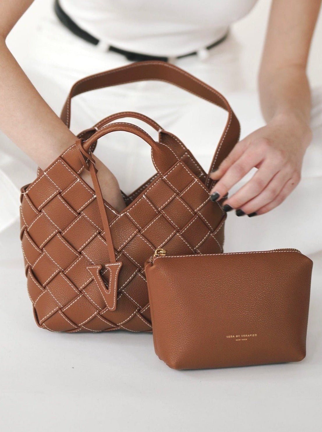Caramel Basket Bag_VERAFIED