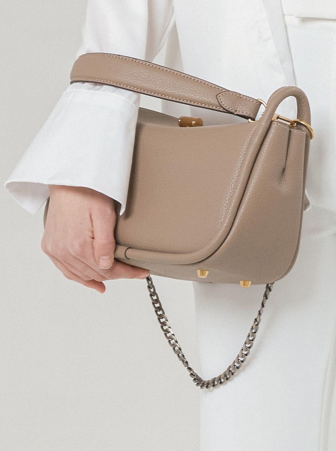 Etoupe Shoulder Bag_VERAFIED