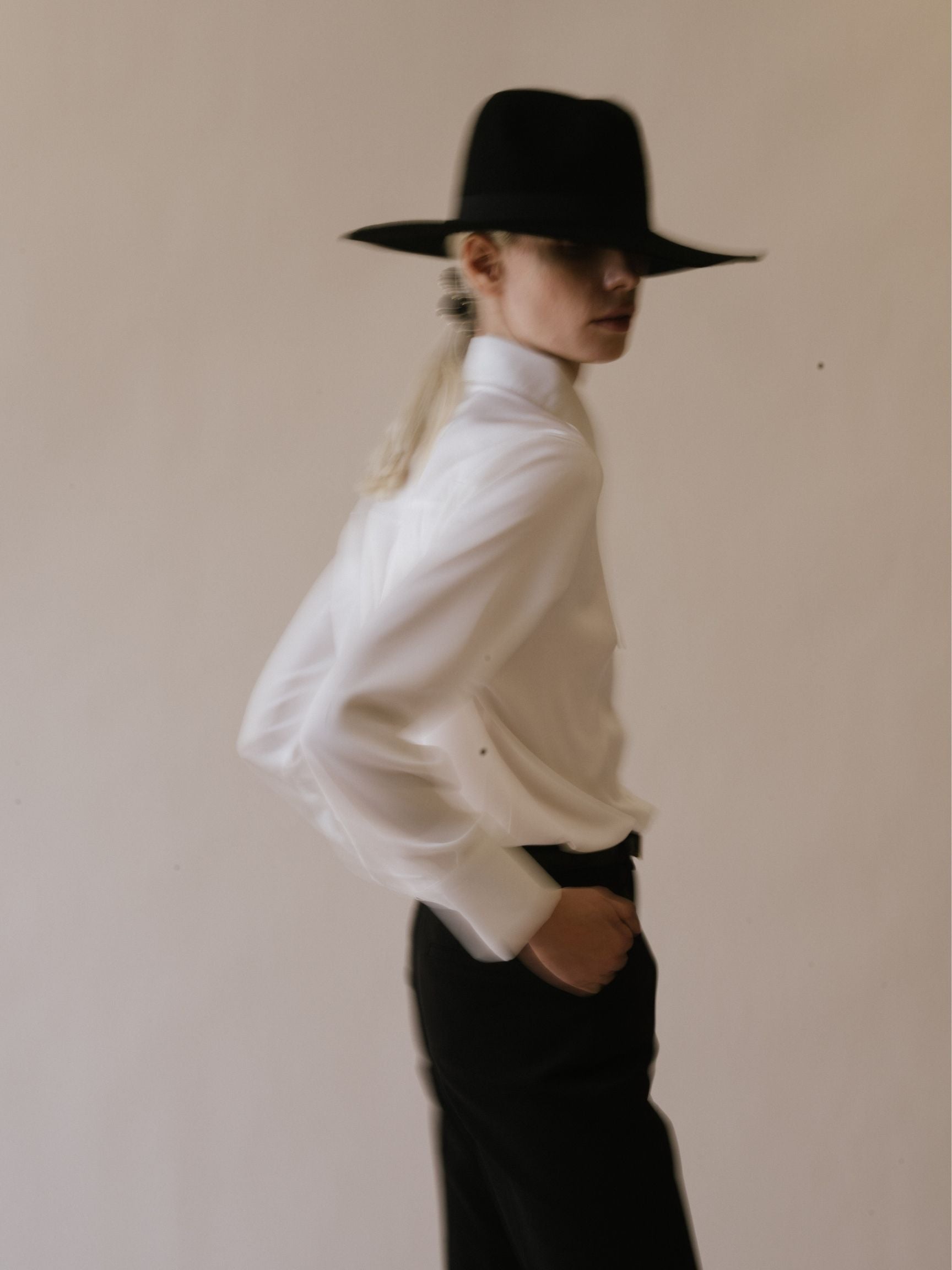 Point Collar White Shirt (Final Sale)