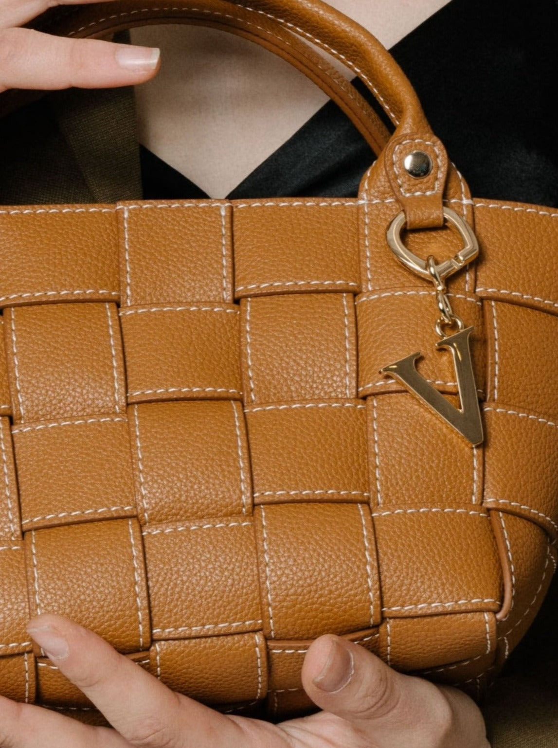 JoJo Caramel Bag_VERAFIED