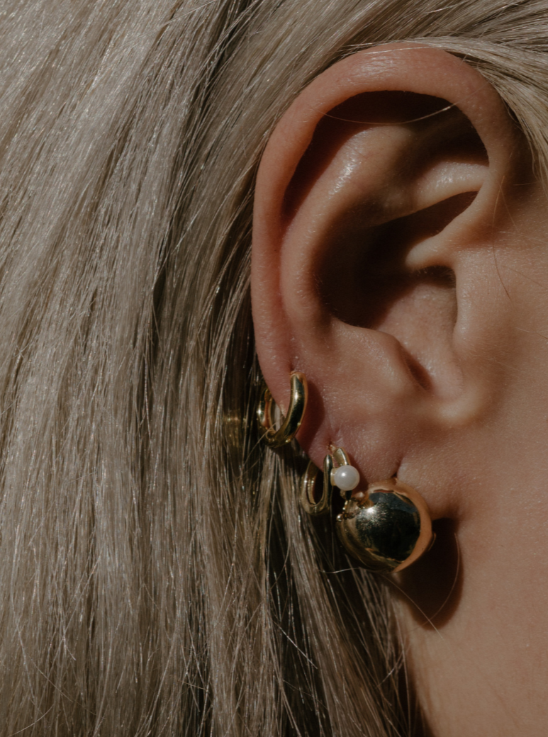 Boyfriend Mini Hoops