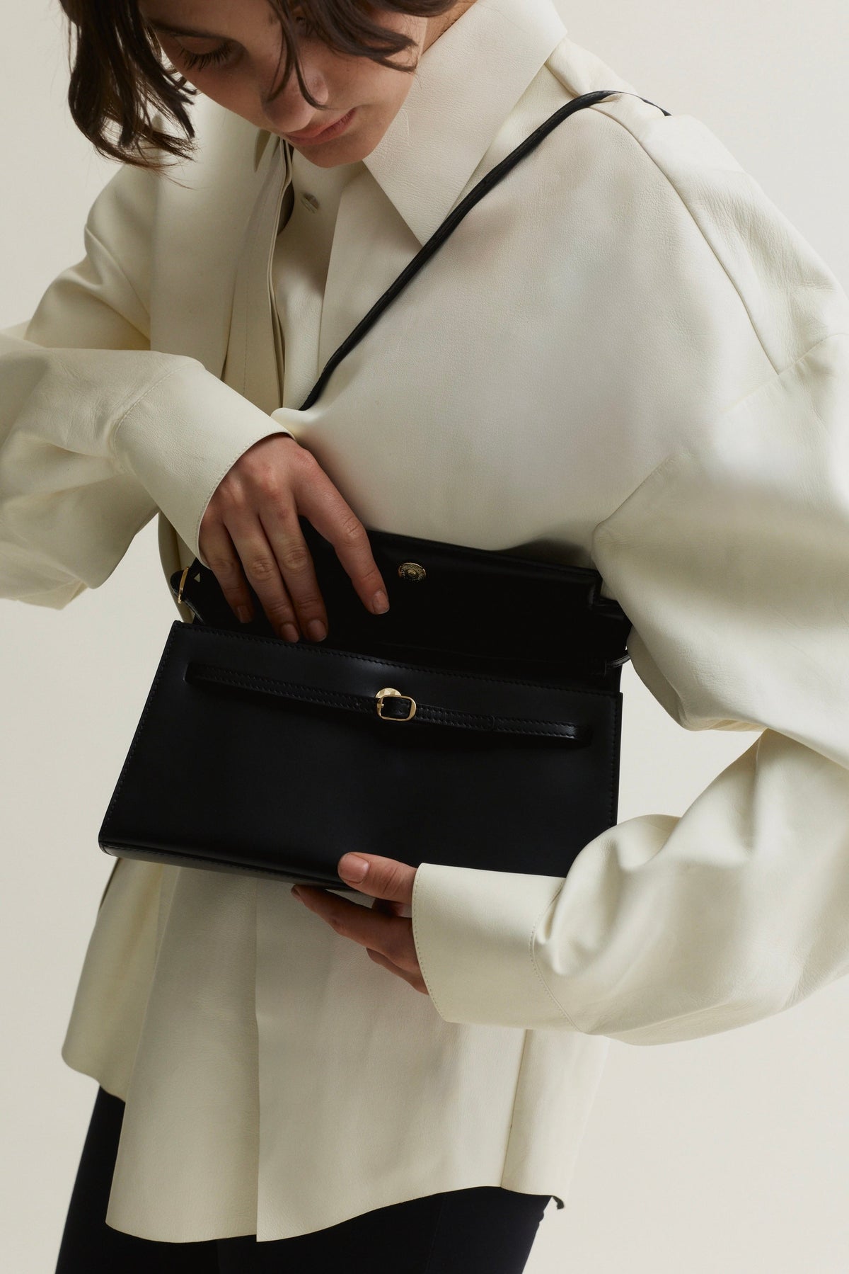 What Bag Satisfied a Minimalist Fall Work Outfit in 2026?