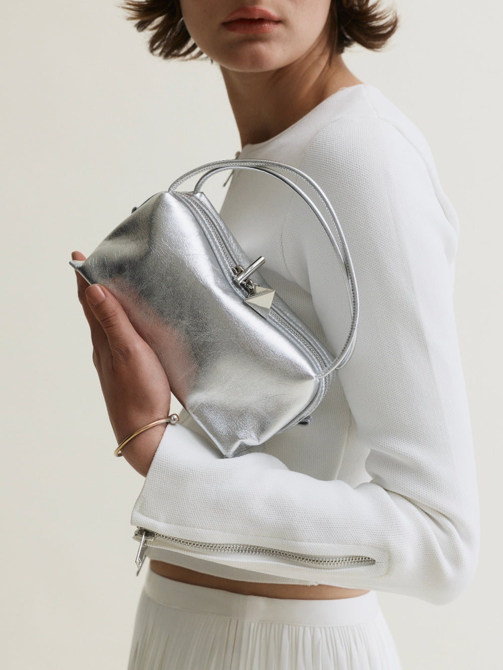 Mini Shoulder Bags: The Case for Downsizing Your Everyday Carry