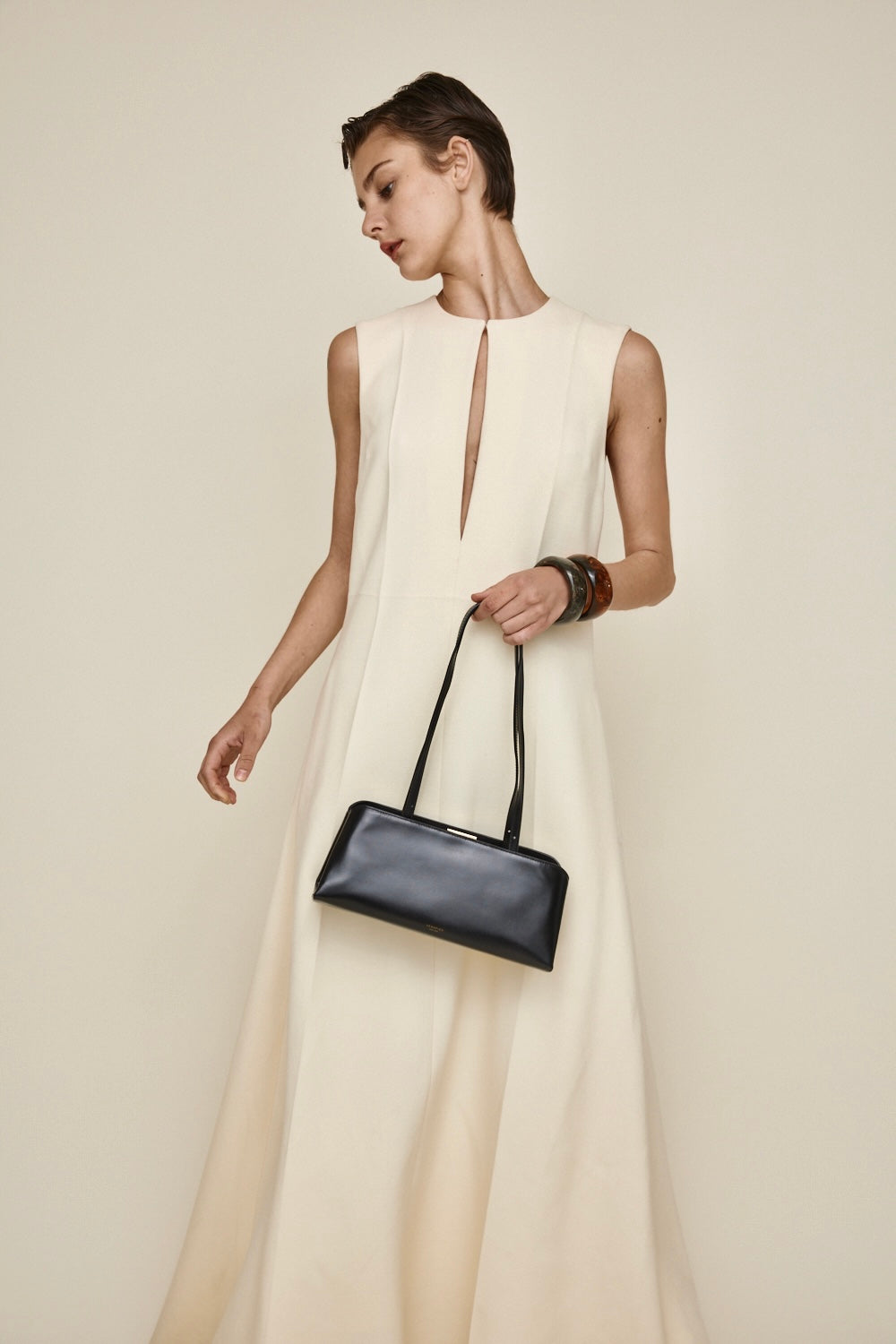 Gold Noir Éclair Bag
