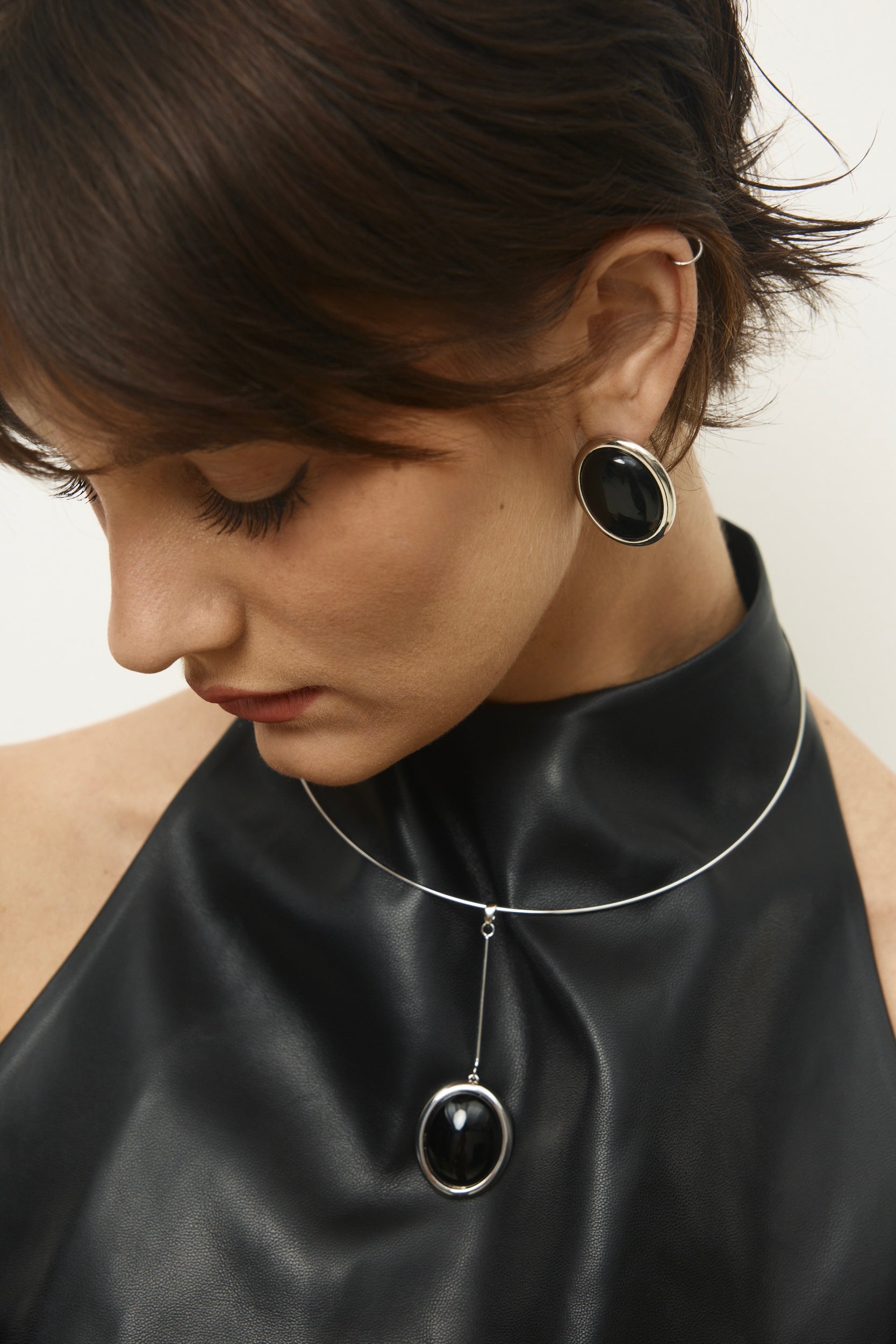 Onyx Orb Drop Choker - Verafied New York