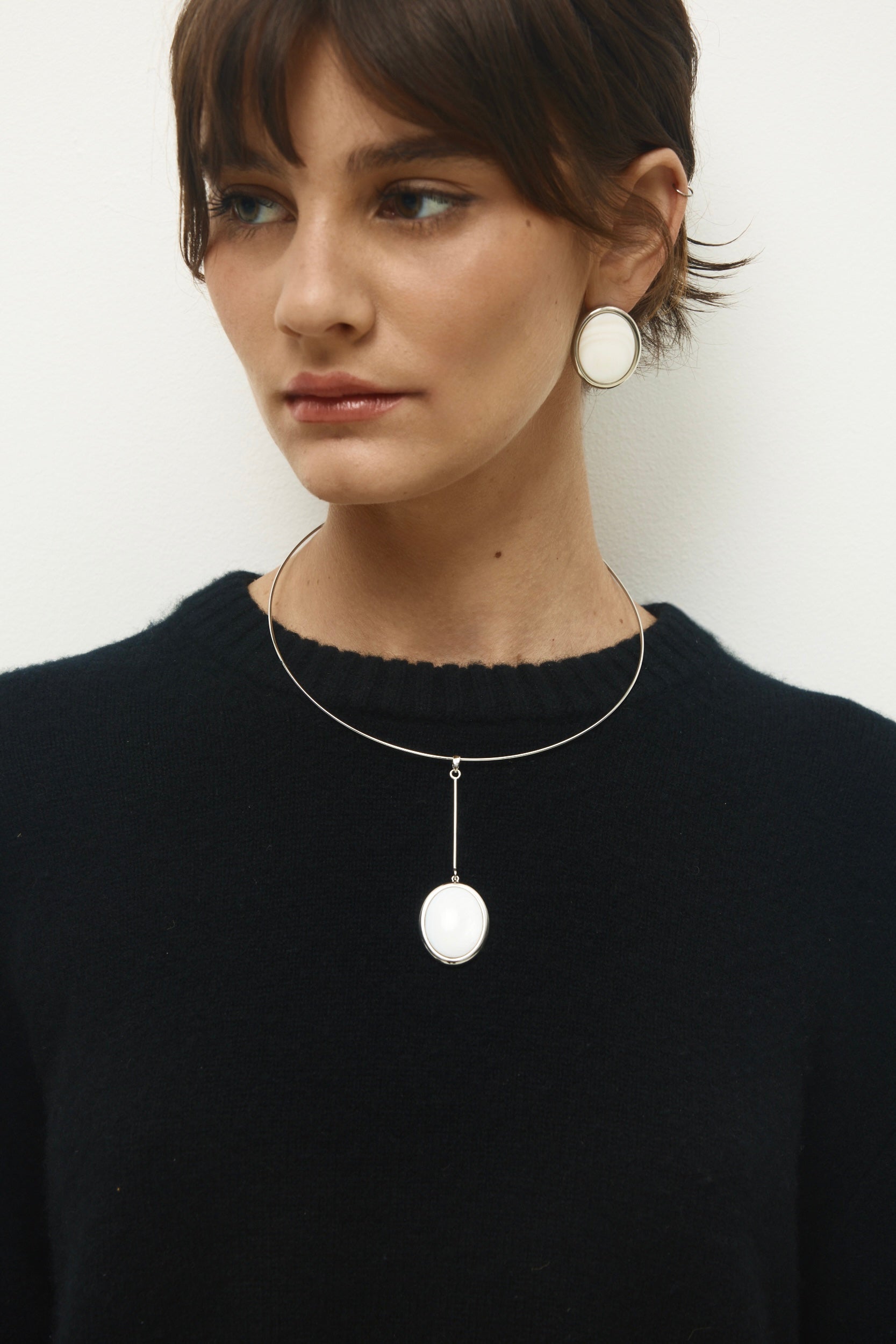 Ivory Orb Drop Choker - Verafied New York