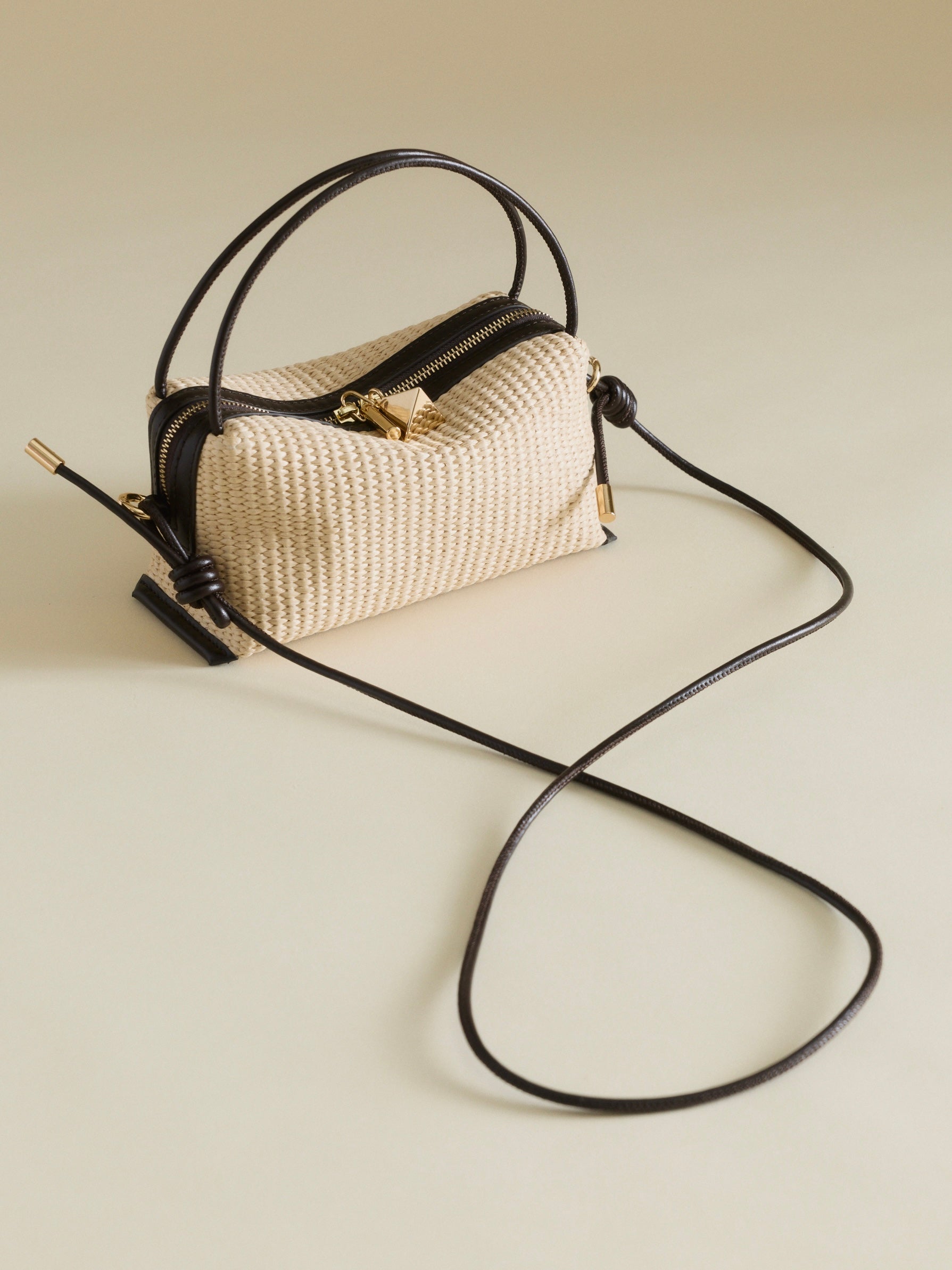 Raffia Café Mini Crossbody Handbag - Verafied New York