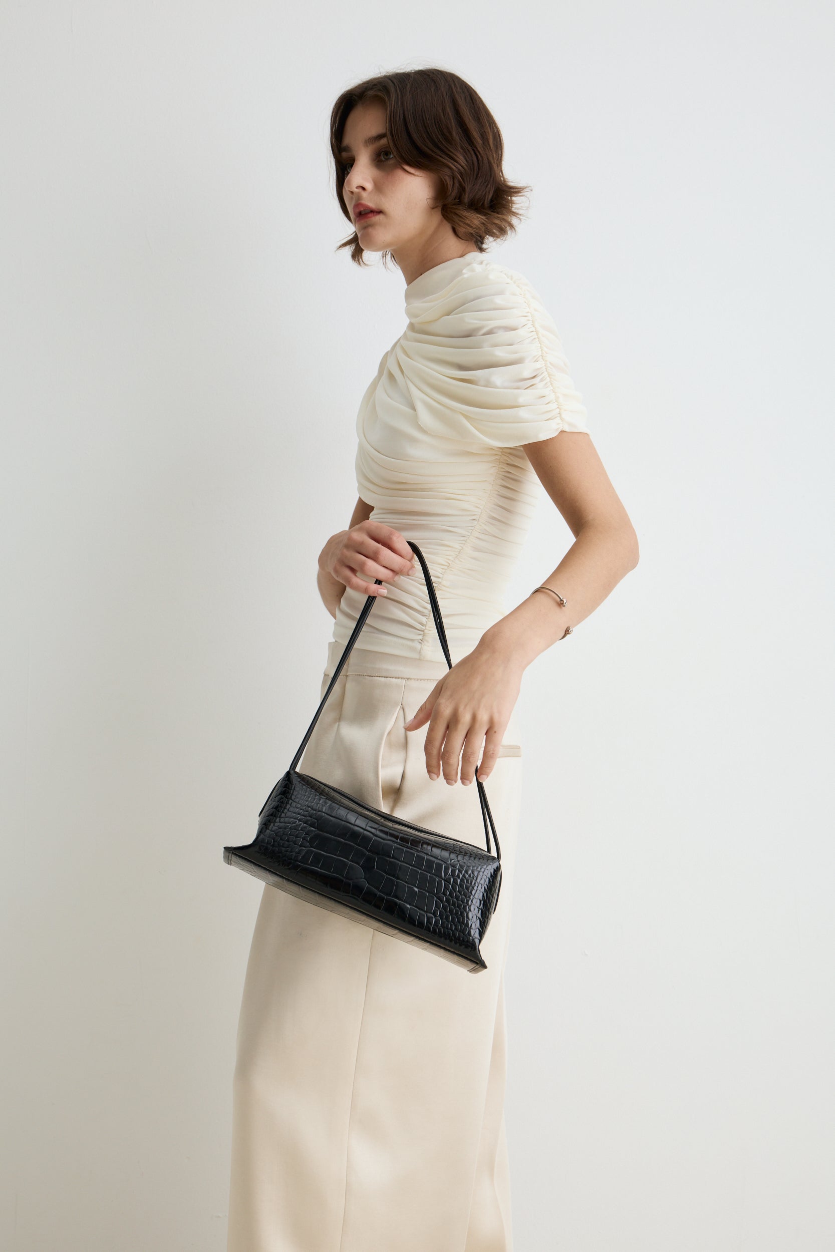 Black Croc Café Midi Shoulder Handbag - Verafied New York