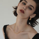 Minimal Layers Necklace