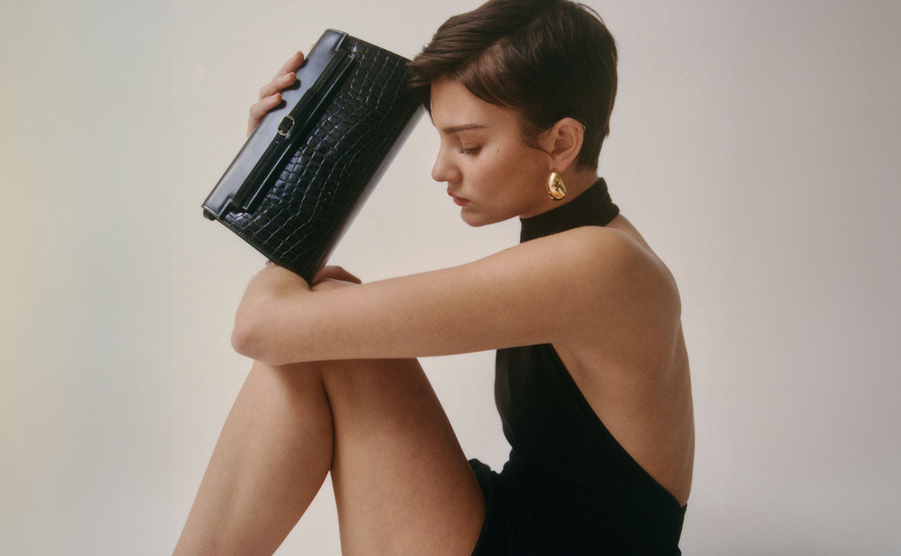 Verafied New York black handbag