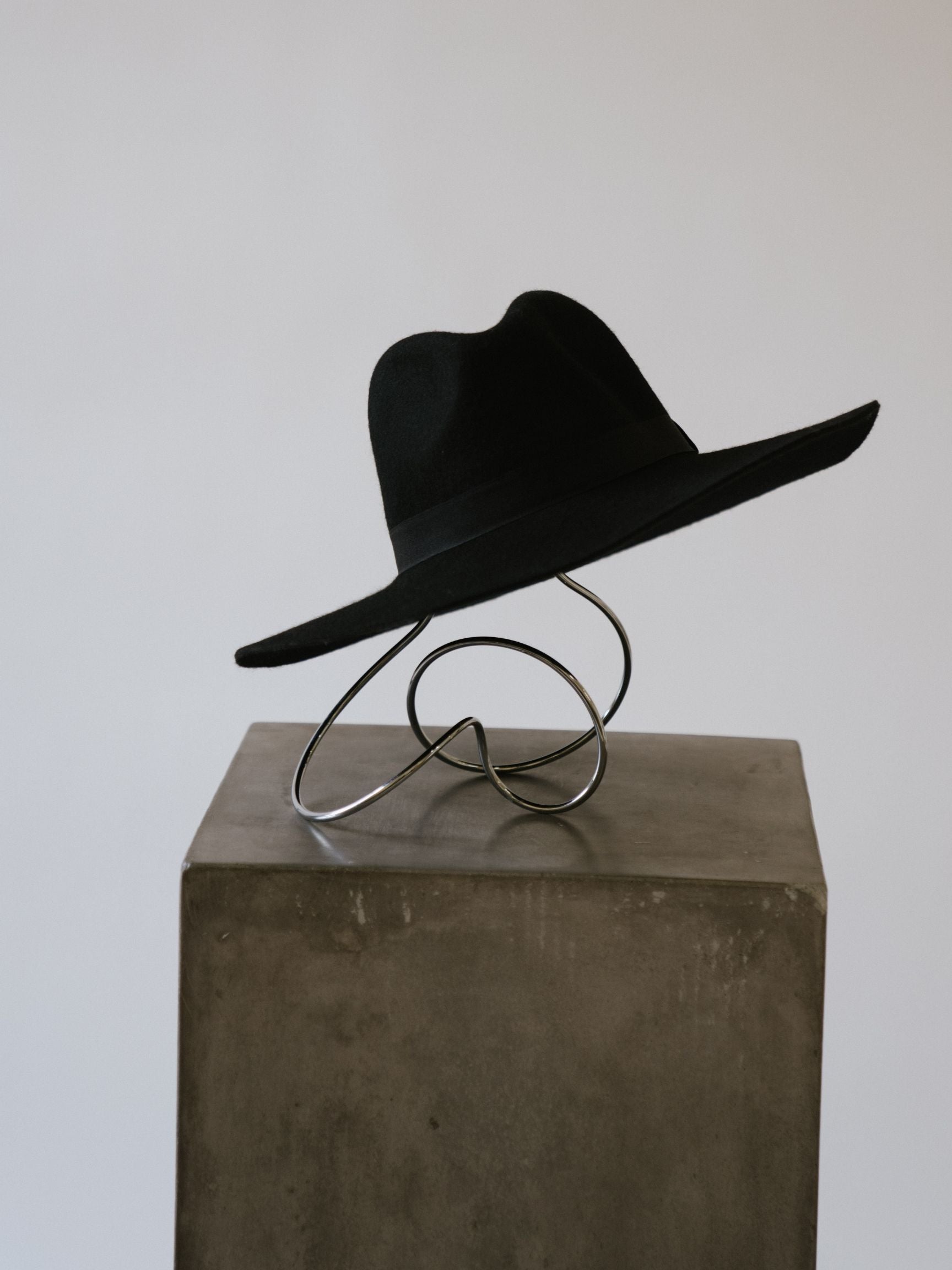 Black Wide Brim Hat (Final Sale)