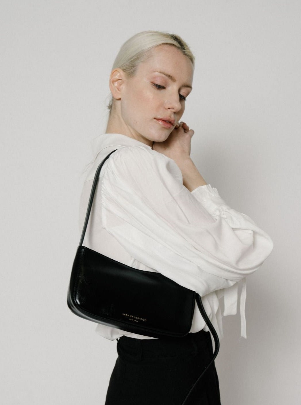 Pu Leather Plain Glamour Handbags